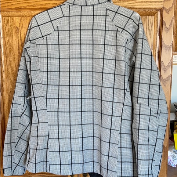 Columbia winter jacket. - Picture 4 of 5